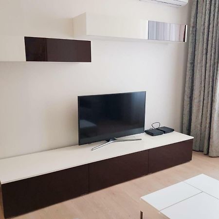 Charming Apartment On The Boarder Of Monaco Beausoleil Buitenkant foto