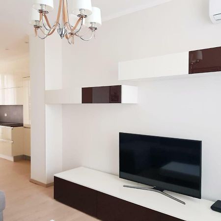 Charming Apartment On The Boarder Of Monaco Beausoleil Buitenkant foto