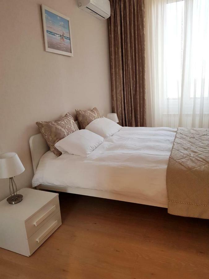 Charming Apartment On The Boarder Of Monaco Beausoleil Buitenkant foto