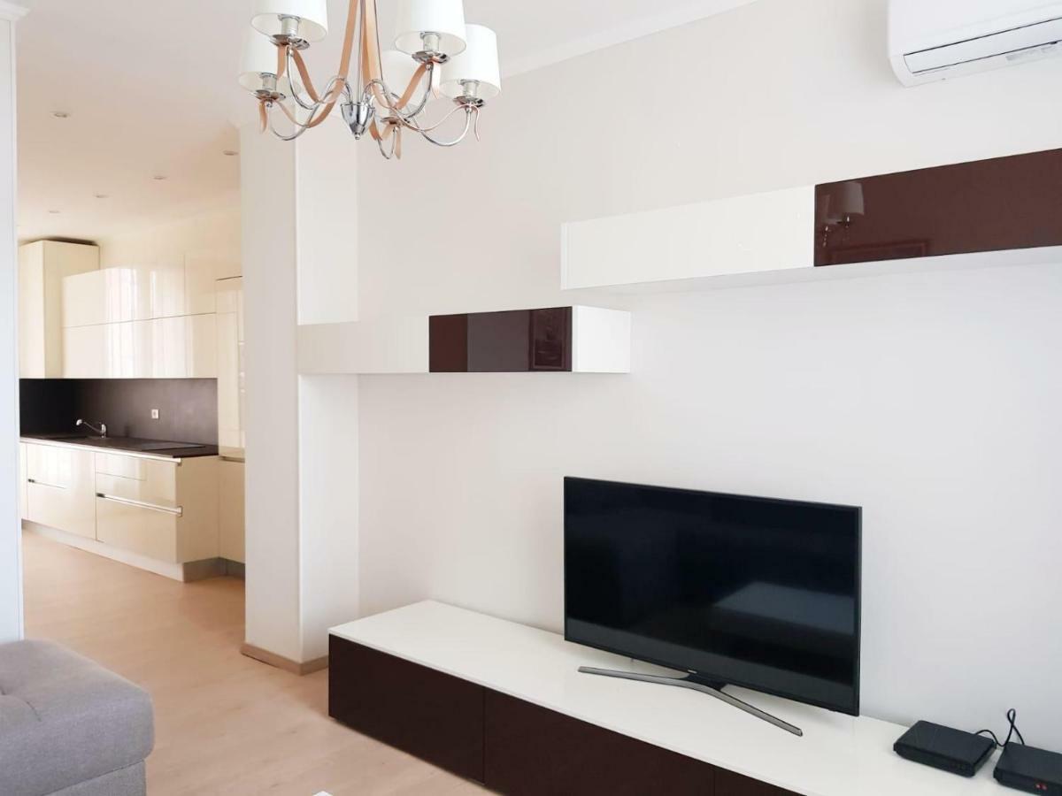 Charming Apartment On The Boarder Of Monaco Beausoleil Buitenkant foto